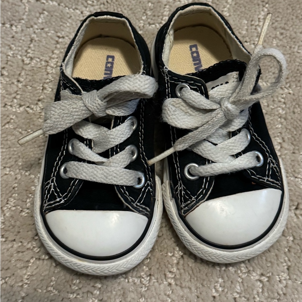 Converse Chuck Taylor All Star Toddler Size 4 Black